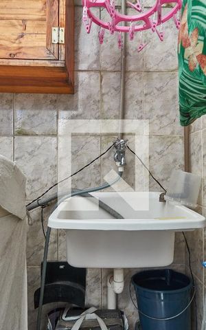 Casa de condomínio à venda com 96m², 4 quartos e 1 vaga Casa de condomínio à venda com 96m², 4 quartos e 1 vagaÁrea de Serviço