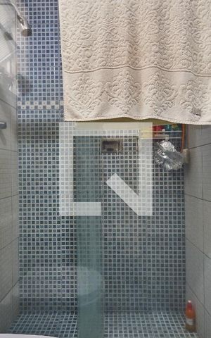 Casa de condomínio à venda com 96m², 4 quartos e 1 vaga Casa de condomínio à venda com 96m², 4 quartos e 1 vagaBanheiro 1