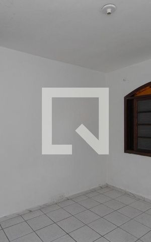 Casa à venda com 131m², 2 quartos e 2 vagasQuarto Suíte