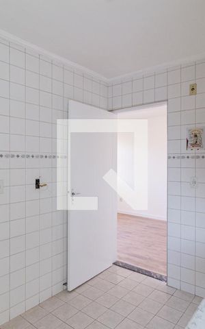 Apartamento à venda com 70m², 2 quartos e 1 vagaCozinha e área de serviço