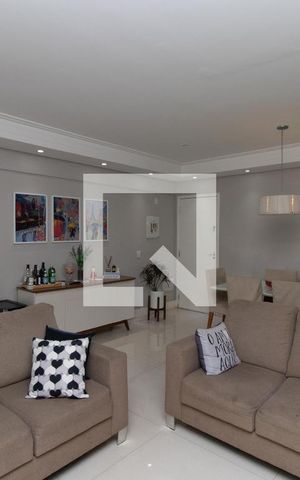 Apartamento à venda com 76m², 2 quartos e 2 vagasSala