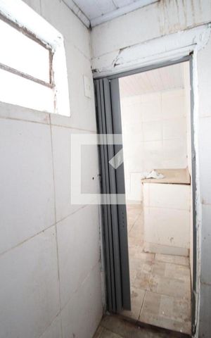 Casa à venda com 19m², 1 quarto e sem vagaBanheiro