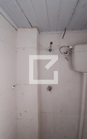 Casa à venda com 19m², 1 quarto e sem vagaBanheiro