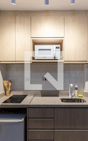 Studio à venda com 44m², 1 quarto e sem vaga Studio à venda com 44m², 1 quarto e sem vagaCozinha