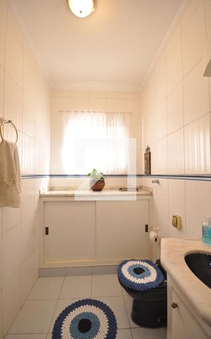 Casa à venda com 125m², 3 quartos e 2 vagasLavabo