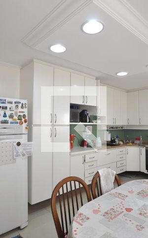 Casa à venda com 125m², 3 quartos e 2 vagasCozinha