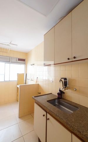 Apartamento à venda com 40m², 1 quarto e 1 vagaCozinha