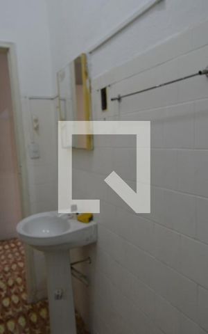 Casa para alugar com 60m², 2 quartos e 1 vagaBanheiro