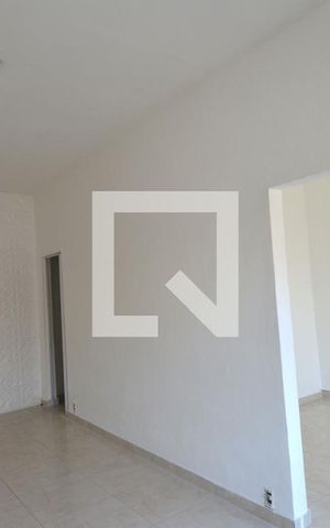 Casa para alugar com 60m², 2 quartos e 1 vagaSala