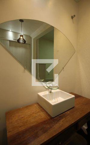 Casa à venda com 150m², 4 quartos e 1 vagaBanheiro da suíte 