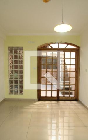 Casa à venda com 150m², 4 quartos e 1 vagaCozinha 