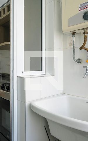 Apartamento para alugar com 69m², 2 quartos e 2 vagasÁrea de serviço