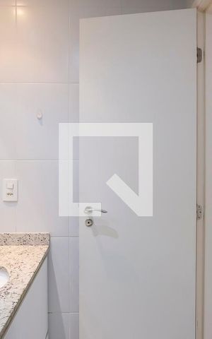 Apartamento para alugar com 69m², 2 quartos e 2 vagasBanheiro da suíte