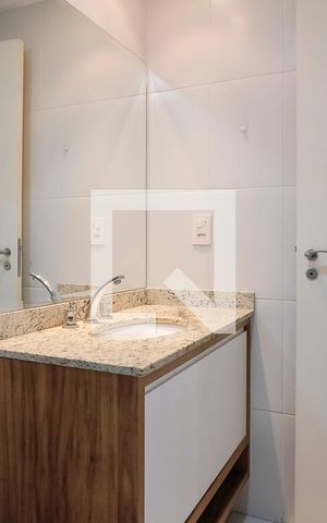 Apartamento para alugar com 69m², 2 quartos e 2 vagasBanheiro