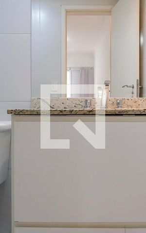 Apartamento para alugar com 69m², 2 quartos e 2 vagasBanheiro da suíte
