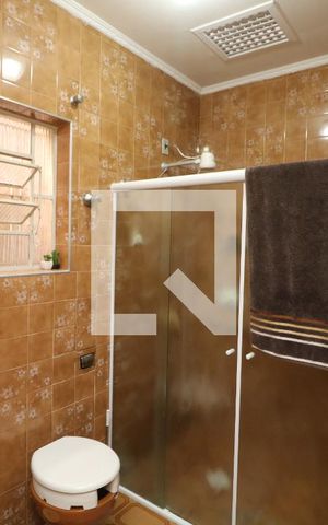 Casa à venda com 309m², 2 quartos e 3 vagasBanheiro