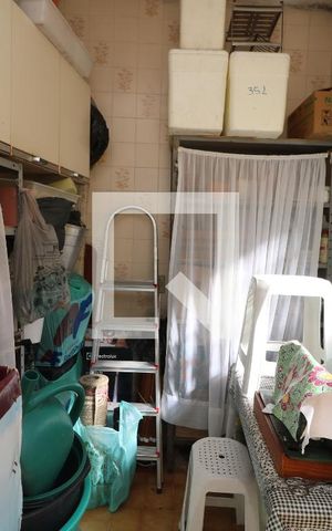 Casa à venda com 309m², 2 quartos e 3 vagasQuarto de Serviço