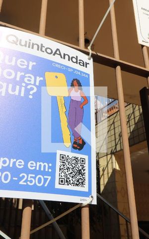 Casa à venda com 309m², 2 quartos e 3 vagasFachada
