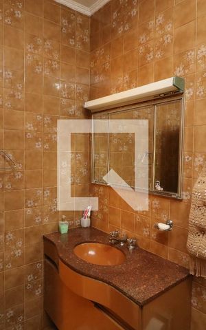 Casa à venda com 309m², 2 quartos e 3 vagasBanheiro