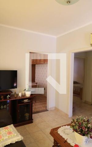 Casa à venda com 309m², 2 quartos e 3 vagasSala