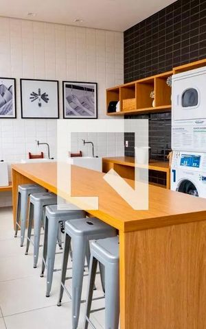Apartamento à venda com 34m², 2 quartos e sem vaga Apartamento à venda com 34m², 2 quartos e sem vagaÁrea comum - Lavanderia