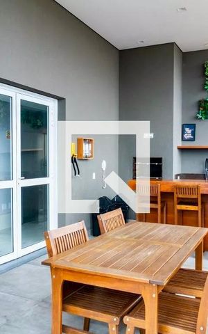 Apartamento à venda com 34m², 2 quartos e sem vaga Apartamento à venda com 34m², 2 quartos e sem vagaÁrea comum - Churrasqueira