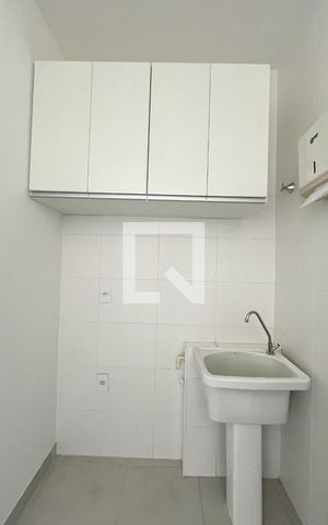 Apartamento à venda com 34m², 2 quartos e sem vaga Apartamento à venda com 34m², 2 quartos e sem vagaÁrea de Serviço