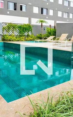 Apartamento à venda com 34m², 2 quartos e sem vaga Apartamento à venda com 34m², 2 quartos e sem vagaÁrea comum - Piscina