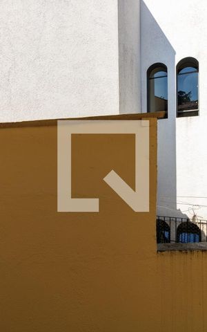 Casa de condomínio à venda com 300m², 4 quartos e 5 vagas Casa de condomínio à venda com 300m², 4 quartos e 5 vagasVista Quarto 3