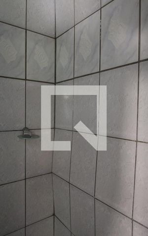 Casa para alugar com 345m², 2 quartos e 4 vagasBanheiro de serviço