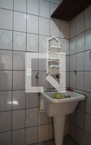 Casa para alugar com 345m², 2 quartos e 4 vagasÁrea de Serviço