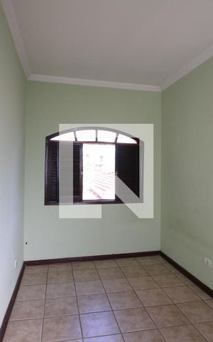 Casa para alugar com 345m², 2 quartos e 4 vagasQuarto 2