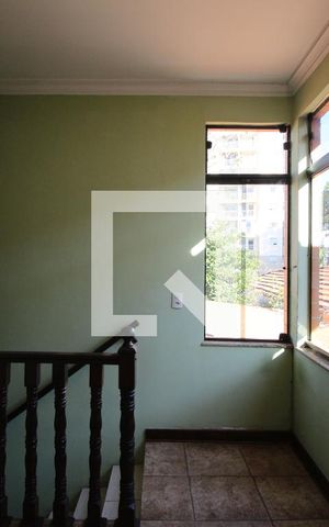 Casa para alugar com 345m², 2 quartos e 4 vagasSacada