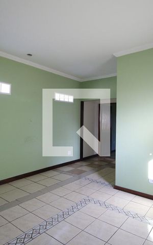 Casa para alugar com 345m², 2 quartos e 4 vagasSala/Quarto
