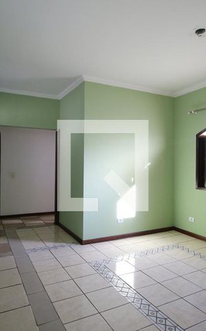 Casa para alugar com 345m², 2 quartos e 4 vagasSala/Quarto