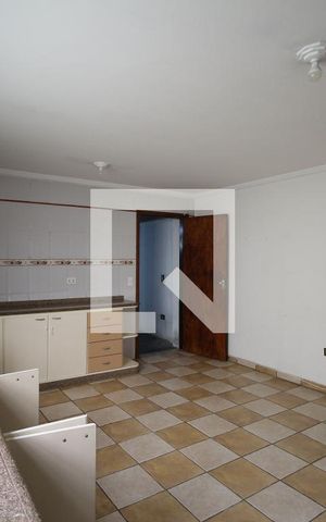 Casa para alugar com 345m², 2 quartos e 4 vagasCozinha