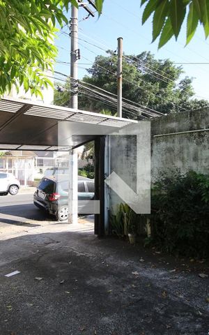 Casa para alugar com 345m², 2 quartos e 4 vagasGaragem