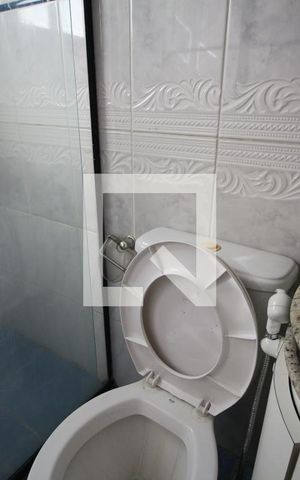 Casa para alugar com 345m², 2 quartos e 4 vagasBanheiro Social