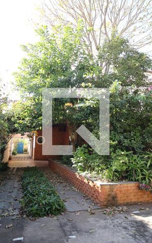 Casa para alugar com 345m², 2 quartos e 4 vagasGaragem
