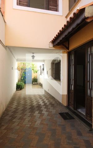 Casa para alugar com 345m², 2 quartos e 4 vagasCorredor