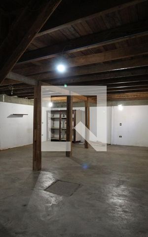 Casa para alugar com 345m², 2 quartos e 4 vagasHall