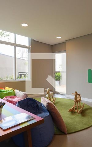 Studio à venda com 28m², 1 quarto e sem vaga Studio à venda com 28m², 1 quarto e sem vagaÁrea comum - Brinquedoteca