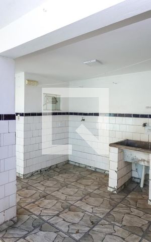 Casa à venda com 340m², 3 quartos e 2 vagas Casa à venda com 340m², 3 quartos e 2 vagasÁrea de Serviço