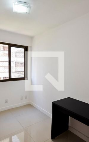 Apartamento à venda com 90m², 3 quartos e 2 vagas Apartamento à venda com 90m², 3 quartos e 2 vagasQuarto 1
