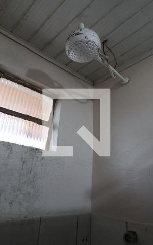 Casa à venda com 100m², 3 quartos e 2 vagasBanheiro 2