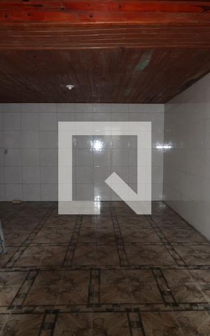 Casa à venda com 100m², 3 quartos e 2 vagasCozinha e Área de Serviço