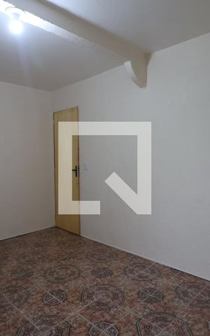 Casa à venda com 100m², 3 quartos e 2 vagasSala de TV