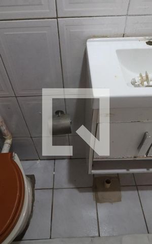 Casa à venda com 100m², 3 quartos e 2 vagasBanheiro 2