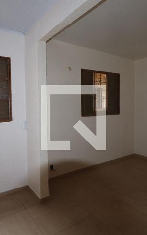 Casa à venda com 100m², 3 quartos e 2 vagasQuarto 2