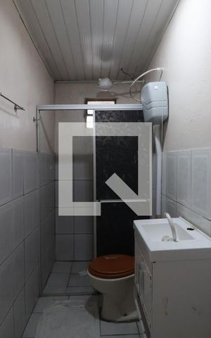 Casa à venda com 100m², 3 quartos e 2 vagasBanheiro 2